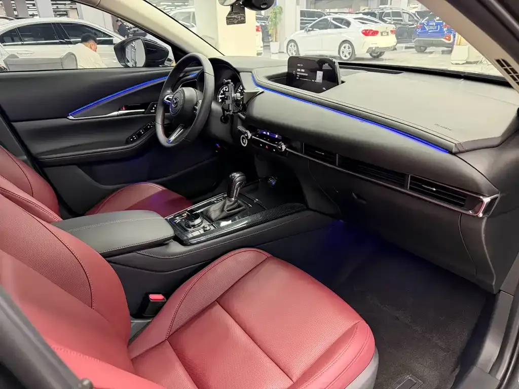 Mazda CX-30 2022 из CN, фото 6