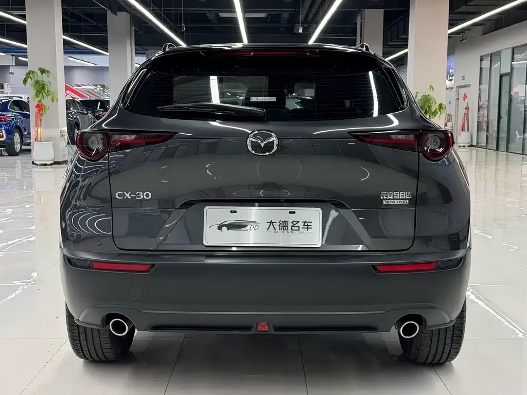 Mazda CX-30 2022 из CN, фото 2