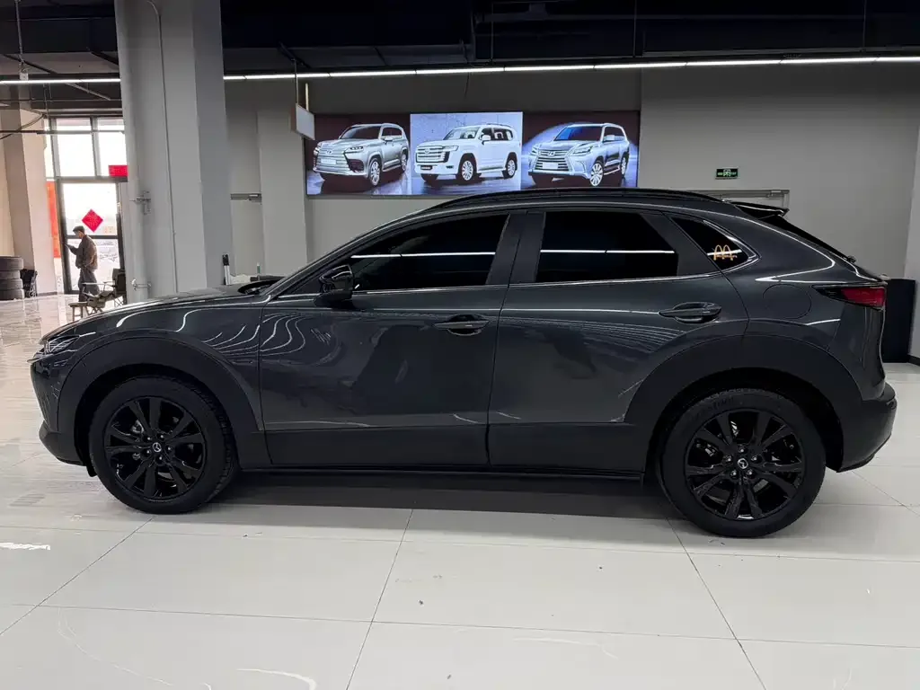 Mazda CX-30 2022 из CN, фото 4