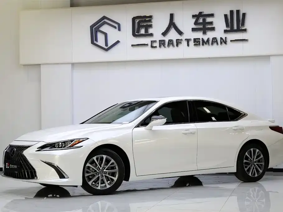 Lexus ES 2023 из CN, фото 3