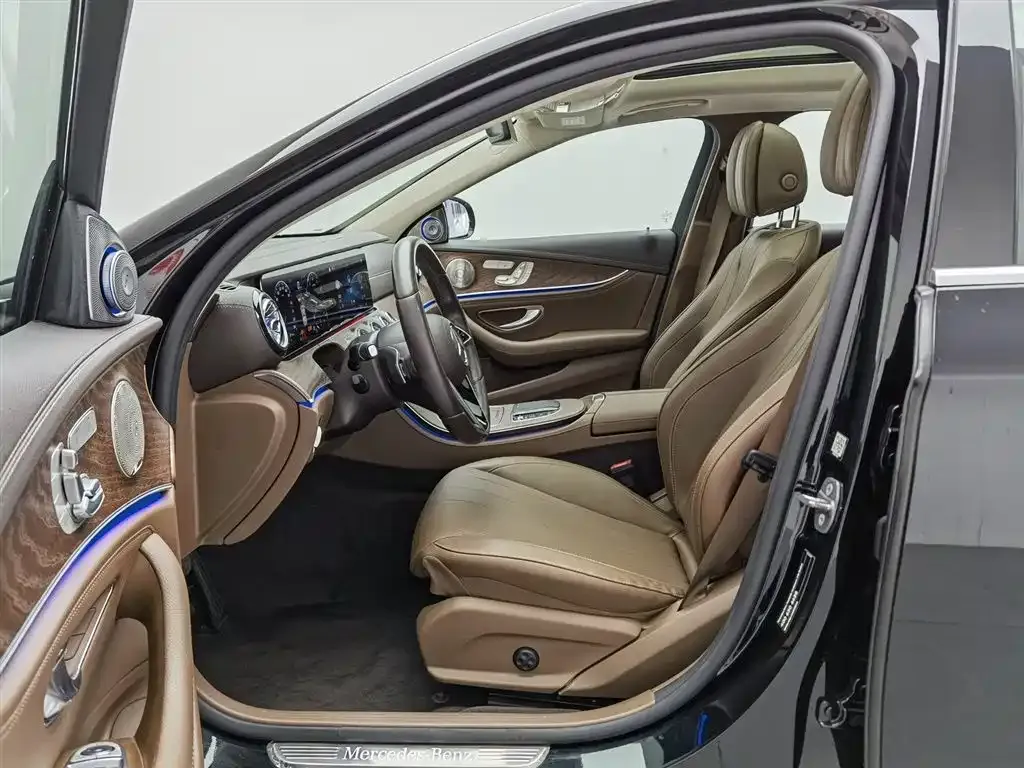 Mercedes-Benz E-Class 2022 из CN, фото 9