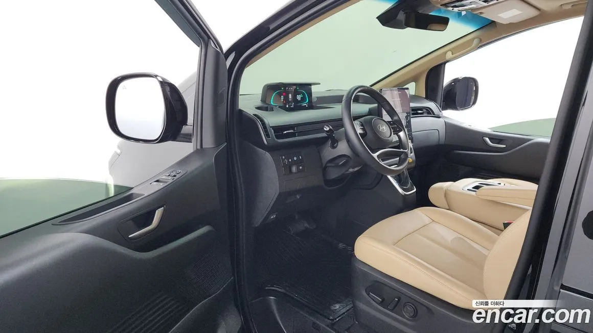 Hyundai Staria 2025 из KR, фото 10
