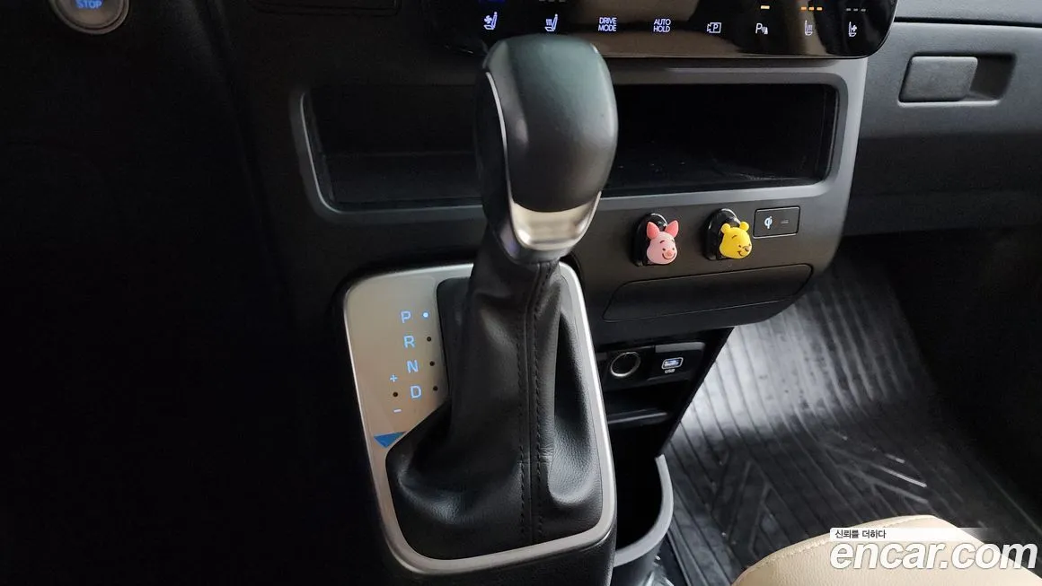 Hyundai Staria 2025 из KR, фото 3