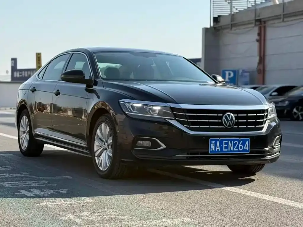 Volkswagen Passat 2021 из CN, фото 4