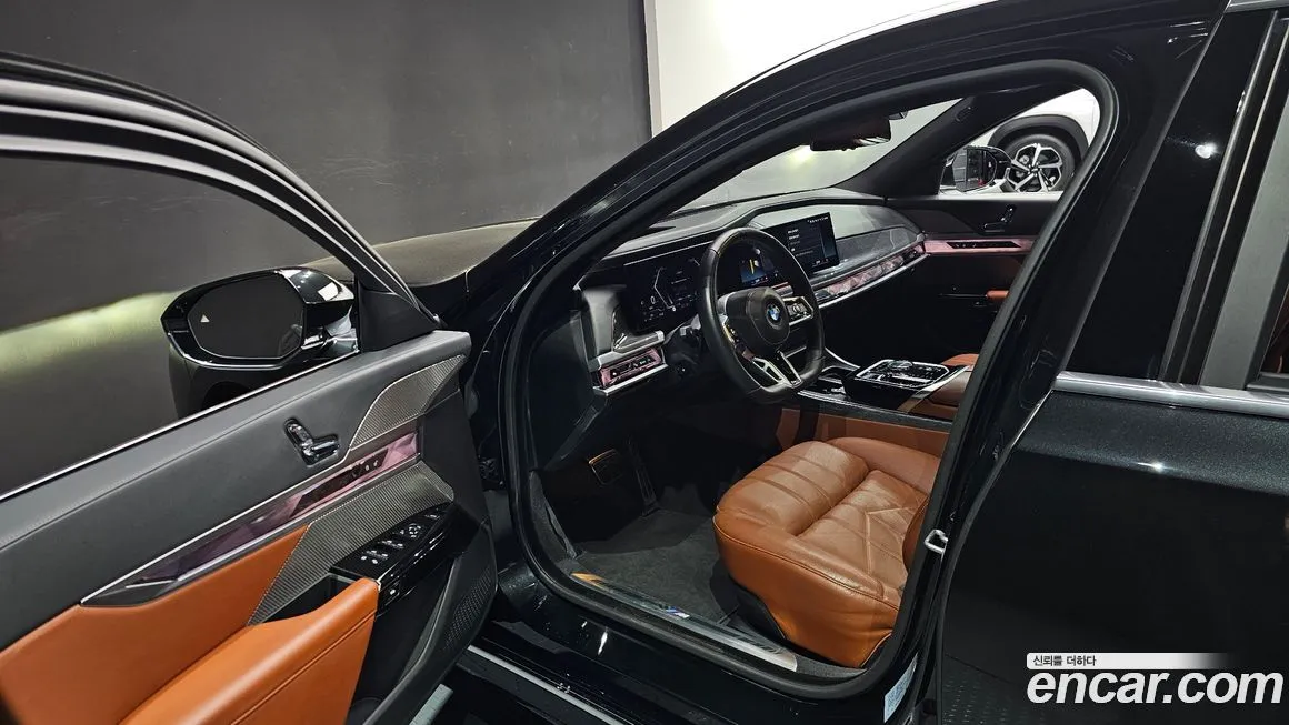 BMW 7-Series 2024 из KR, фото 9