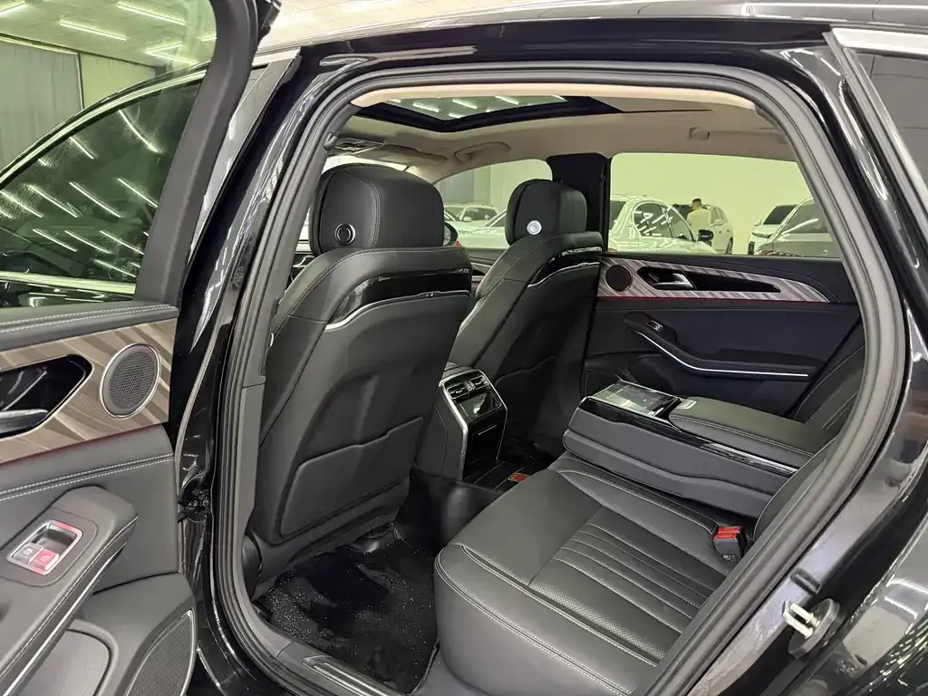 Hongqi H9 2023 из CN, фото 3