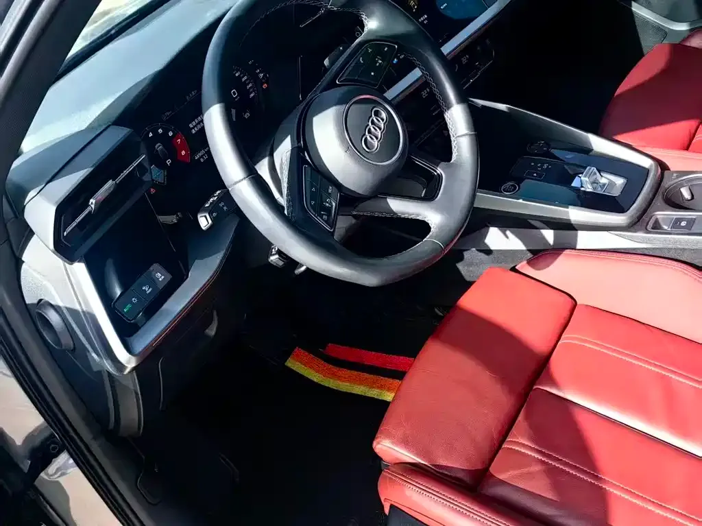Audi A3 2023 из CN, фото 7