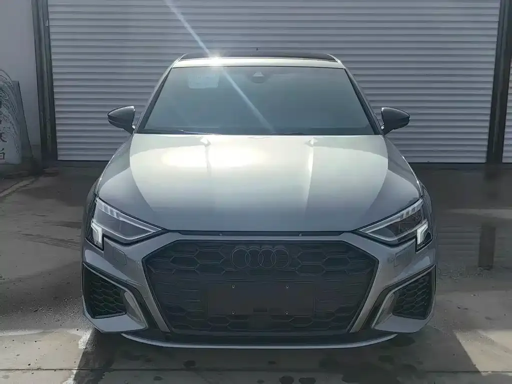 Audi A3 2023 из CN, фото 10