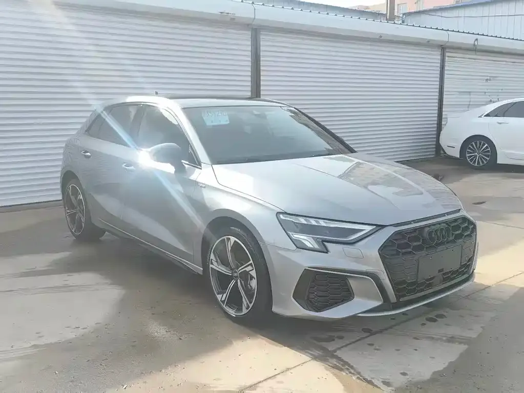 Audi A3 2023 из CN, фото 6