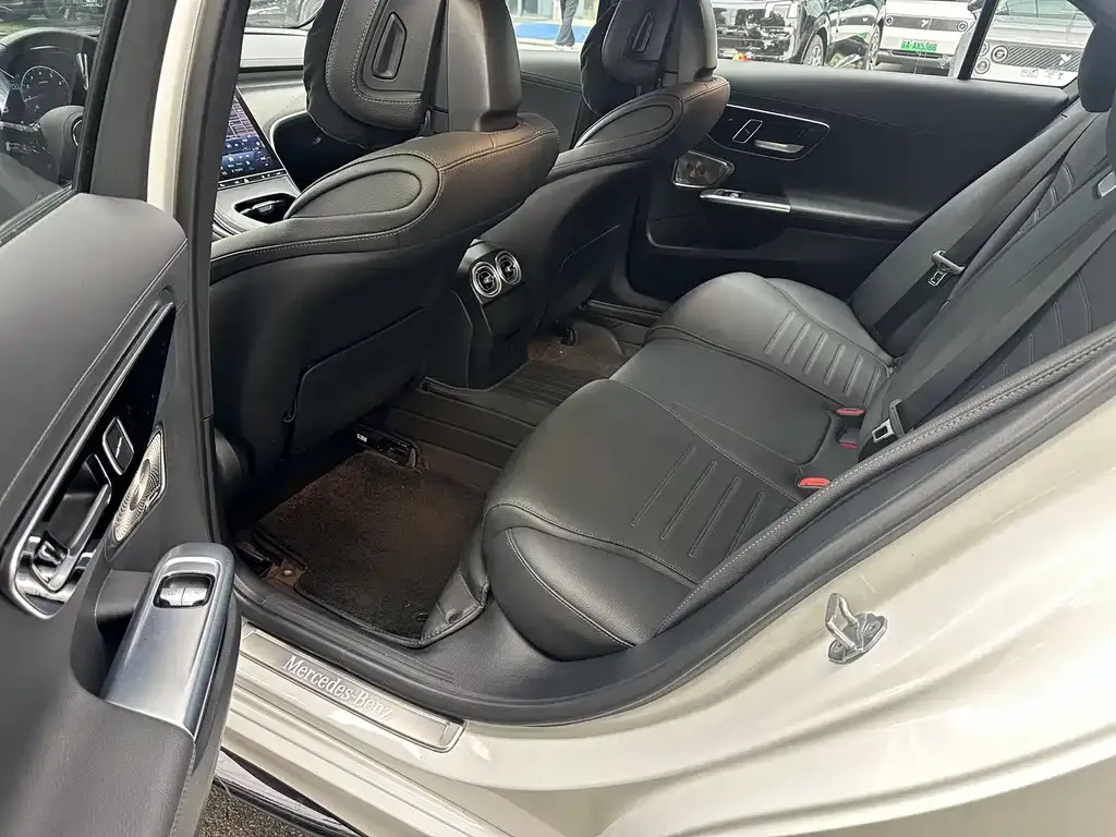Mercedes-Benz C-Class 2023 из CN, фото 6
