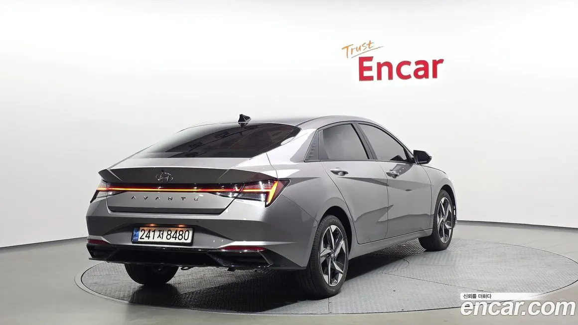 Hyundai AVANTE 2021 из KR, фото 3