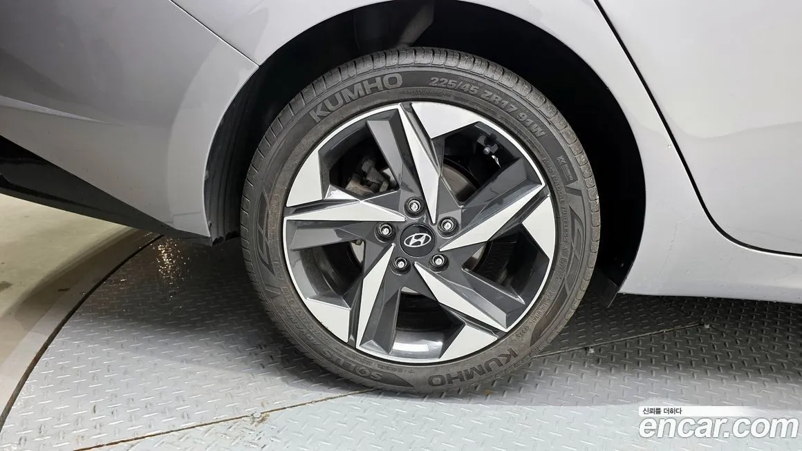 Hyundai AVANTE 2021 из KR, фото 9