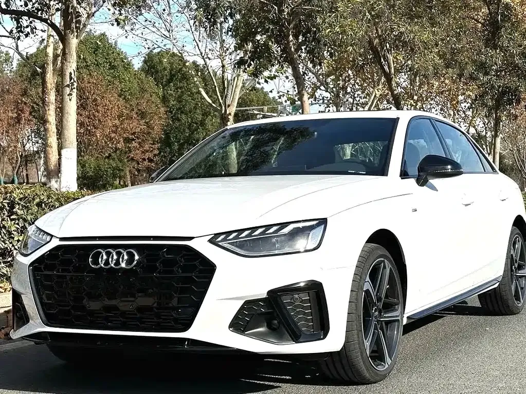 Audi A4L 2024 из CN, фото 1