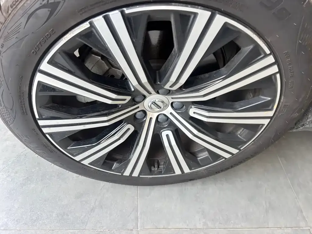 Volvo XC90 2021 из CN, фото 2