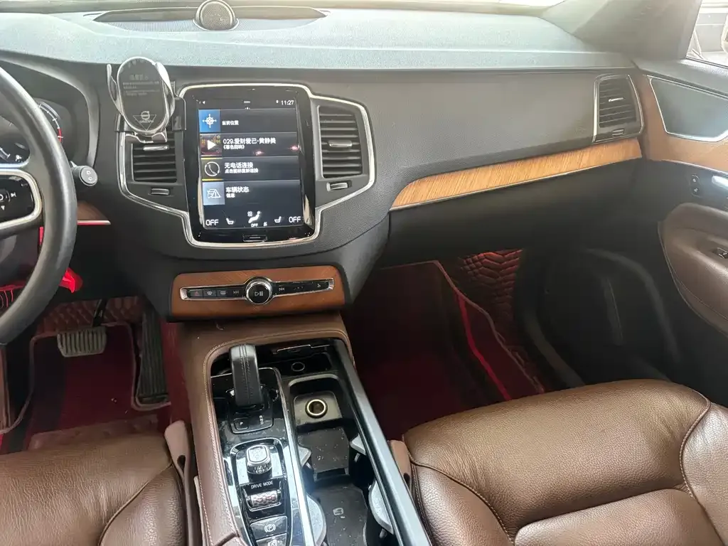 Volvo XC90 2021 из CN, фото 5