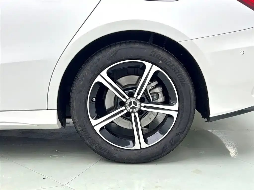 Mercedes-Benz A-Class 2023 из CN, фото 7