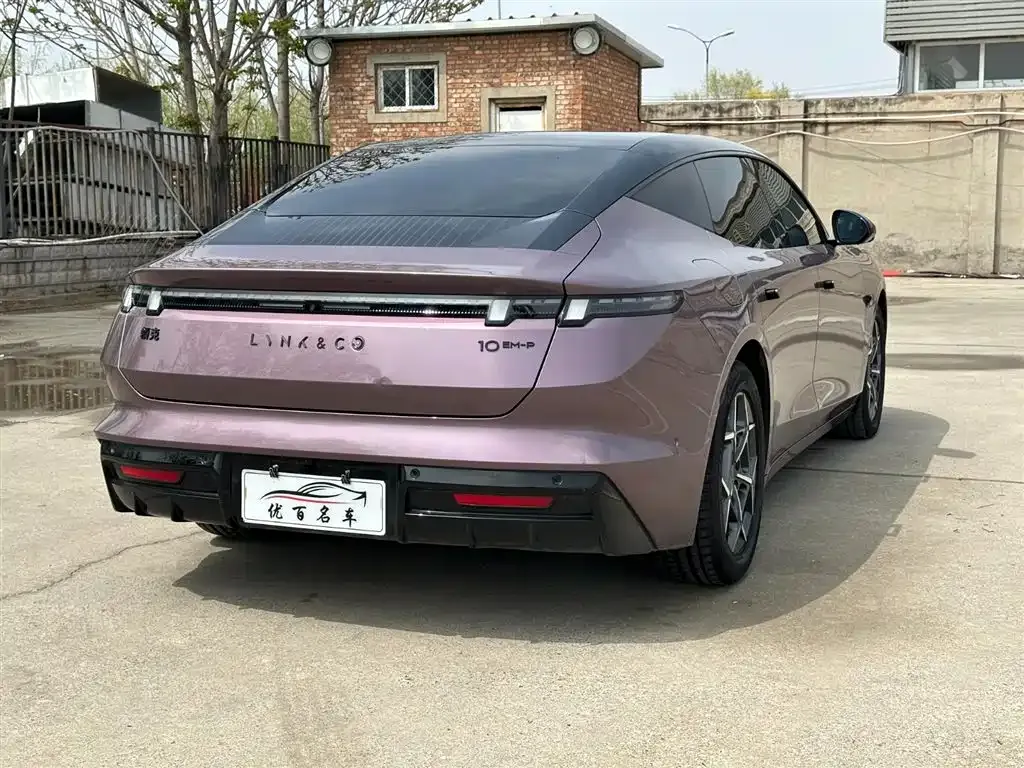 Lynk & Co 10 EM-P 2025 из CN, фото 9