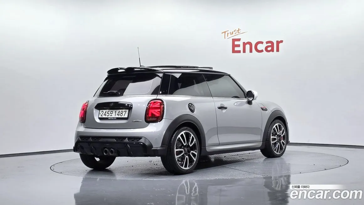 Mini Cooper 2024 из KR, фото 2