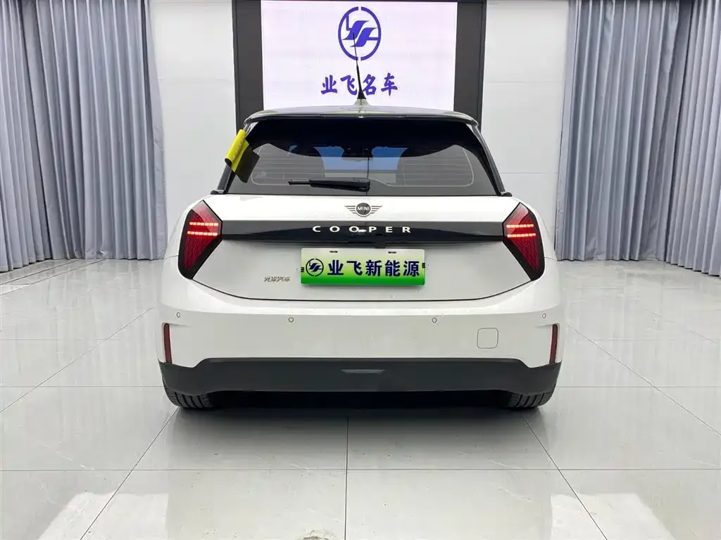 MINI Cooper EV 2025 из CN, фото 3