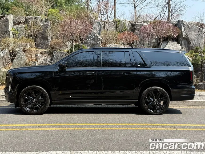 Cadillac Escalade 2025 из KR, фото 10