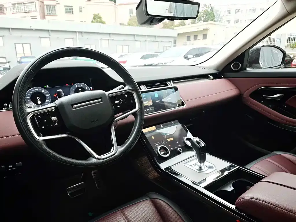 Land Rover Evoque 2024 из CN, фото 5