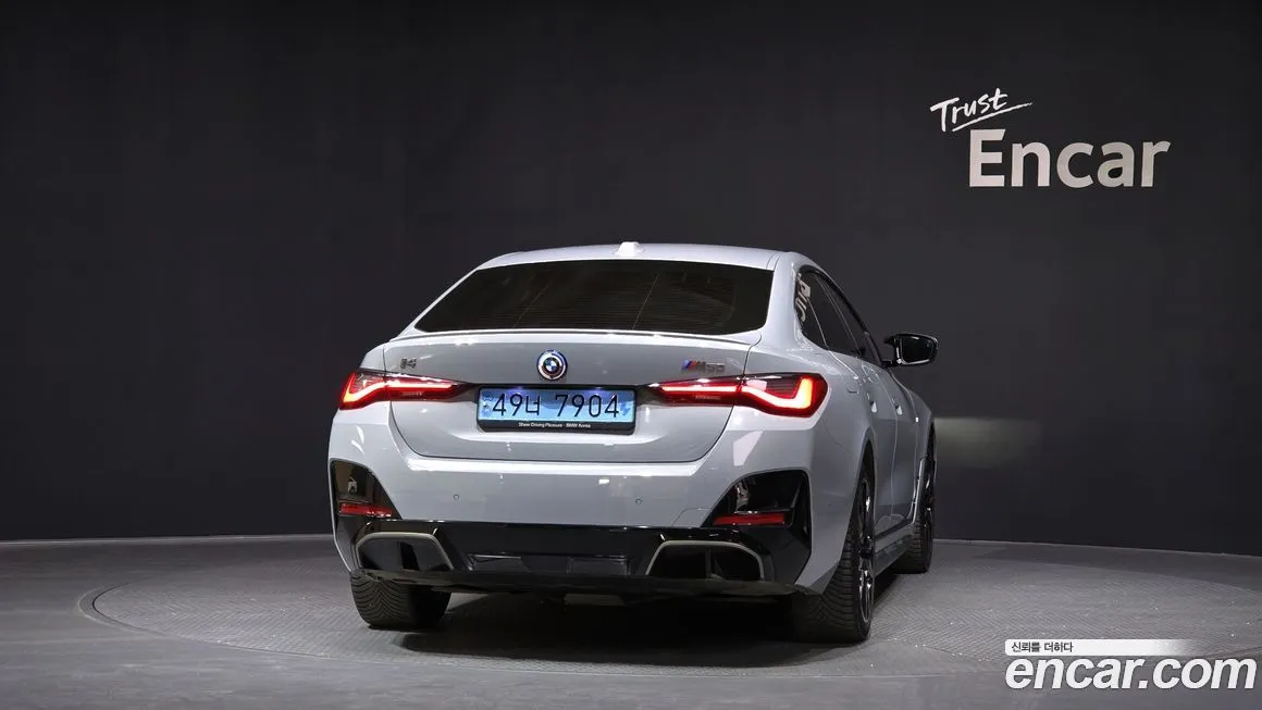 BMW i4 2023 из KR, фото 3