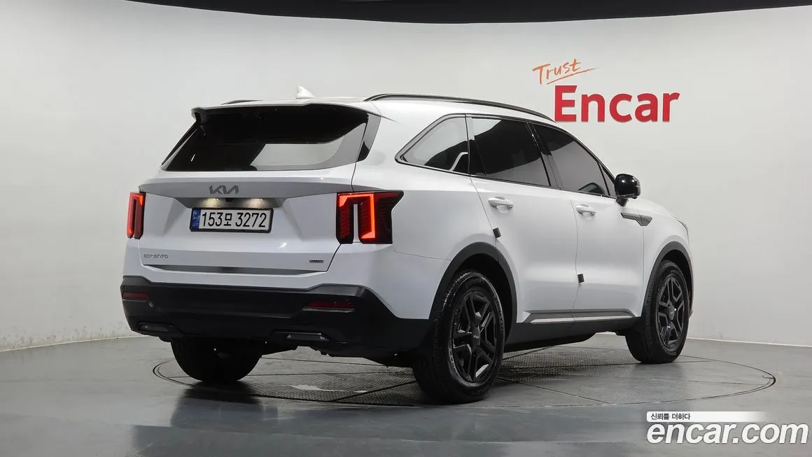Kia Sorento — фото 5