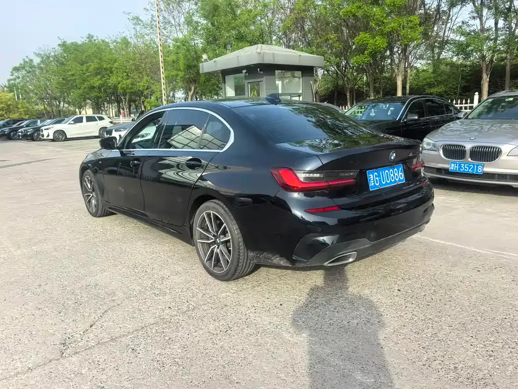 BMW 3 Series 2022 из CN, фото 10