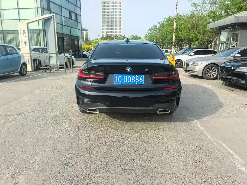 BMW 3 Series 2022 из CN, фото 7