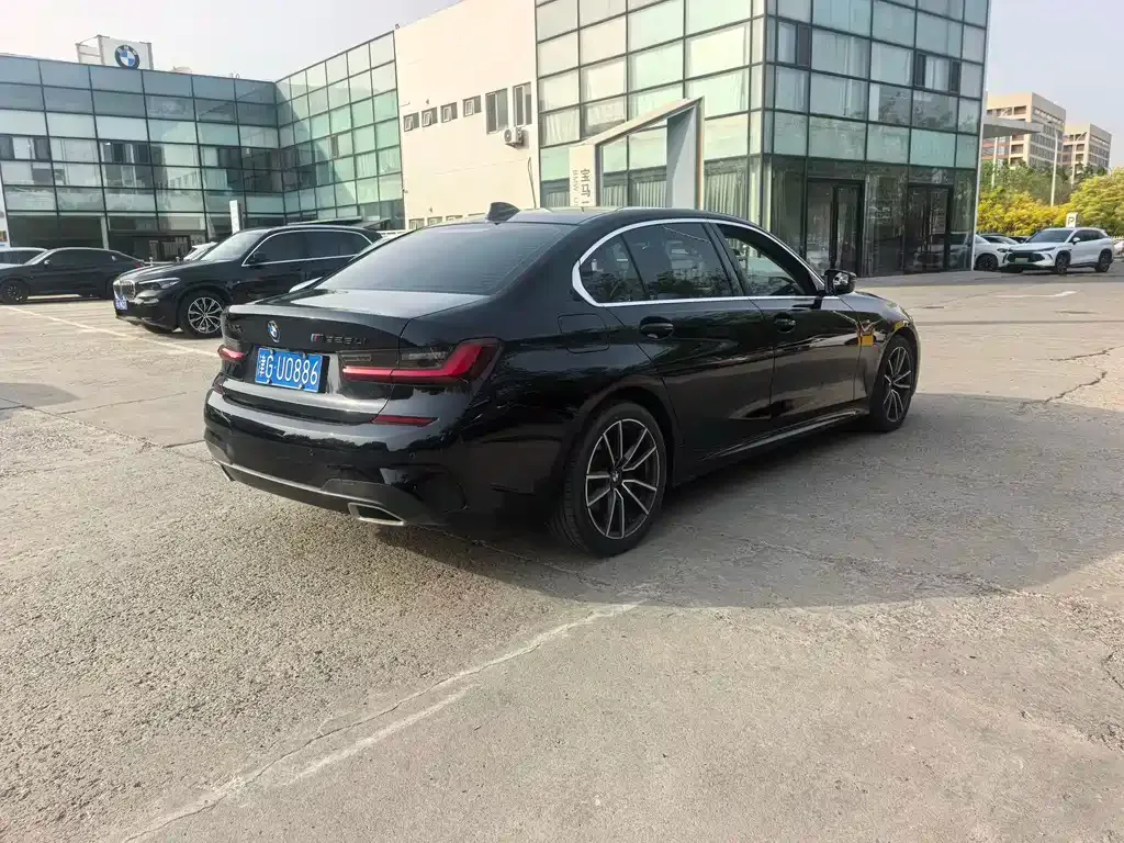 BMW 3 Series 2022 из CN, фото 8