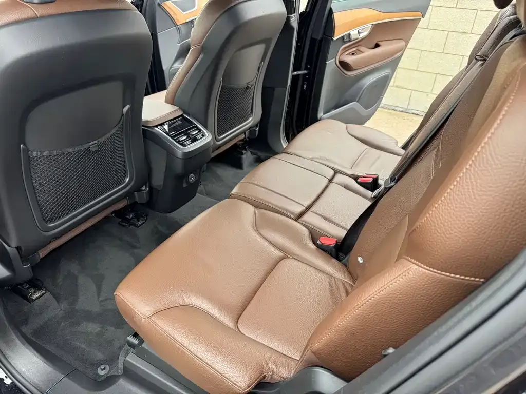 Volvo XC90 2022 из CN, фото 2