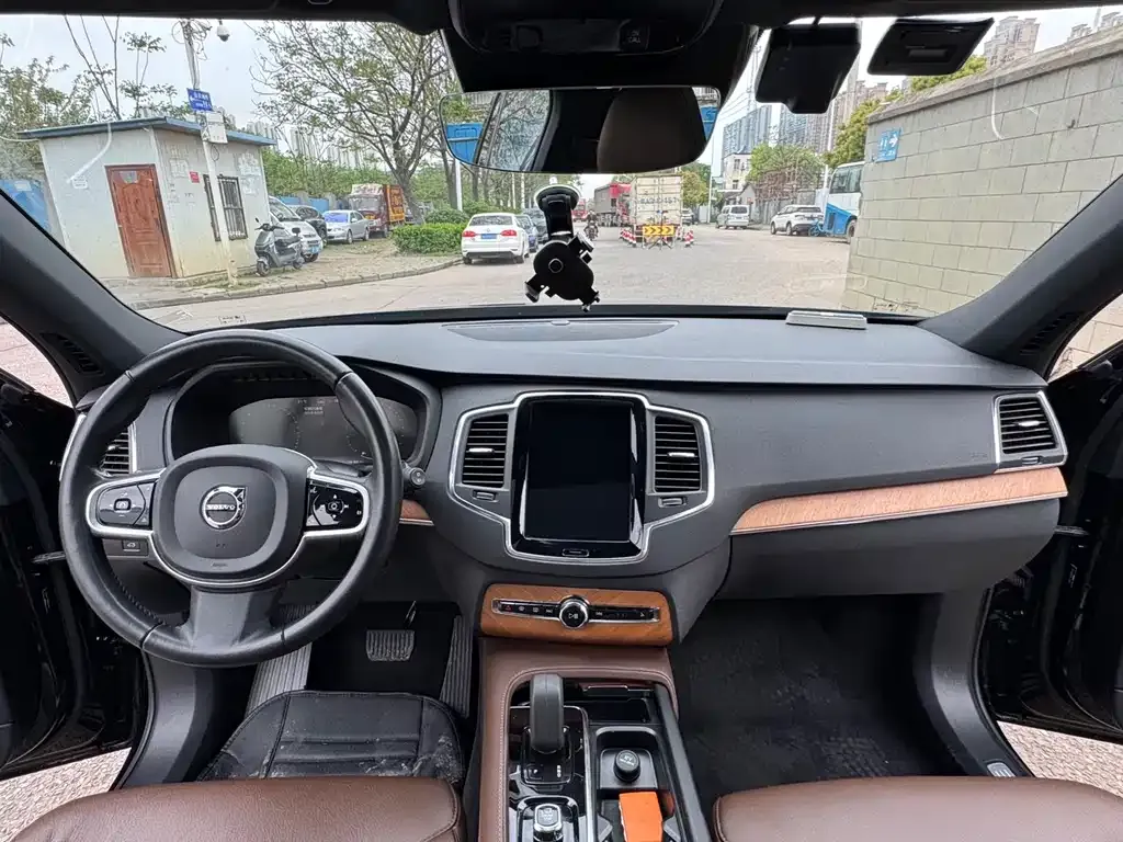 Volvo XC90 2022 из CN, фото 9