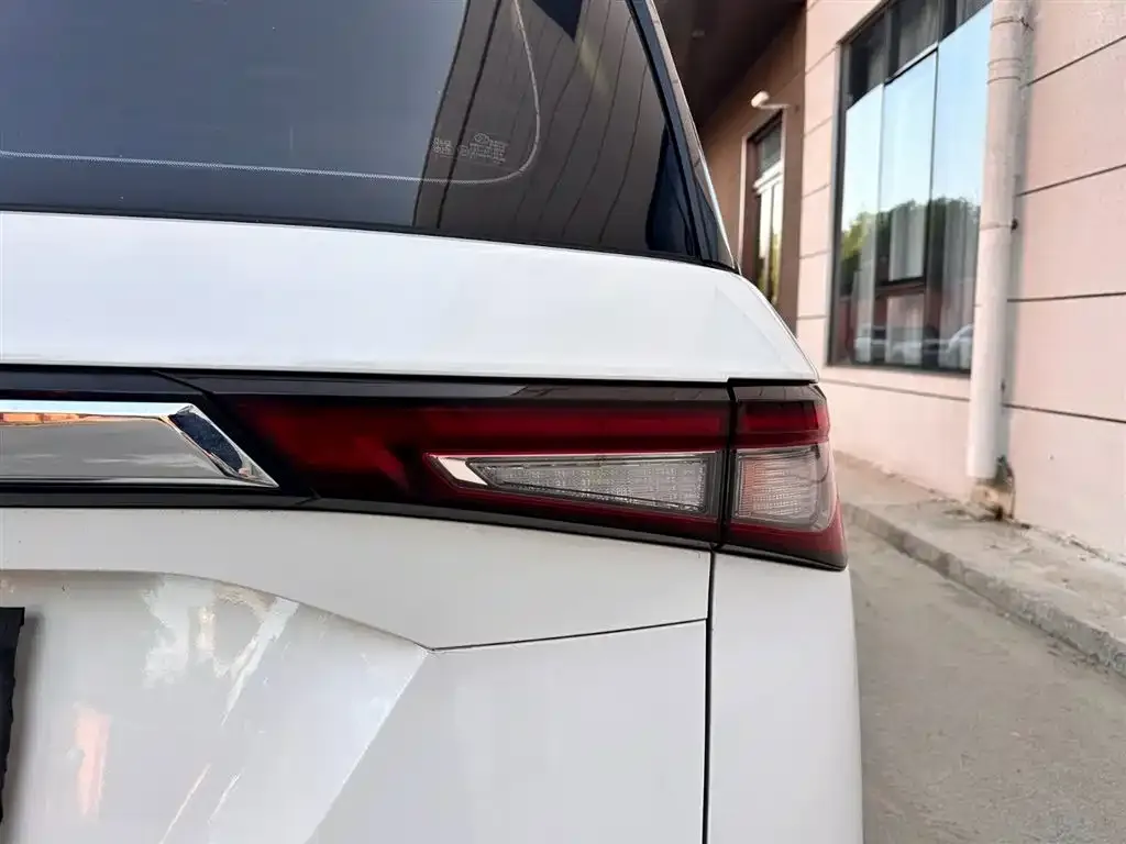 Wuling Jiachen 2022 из CN, фото 6