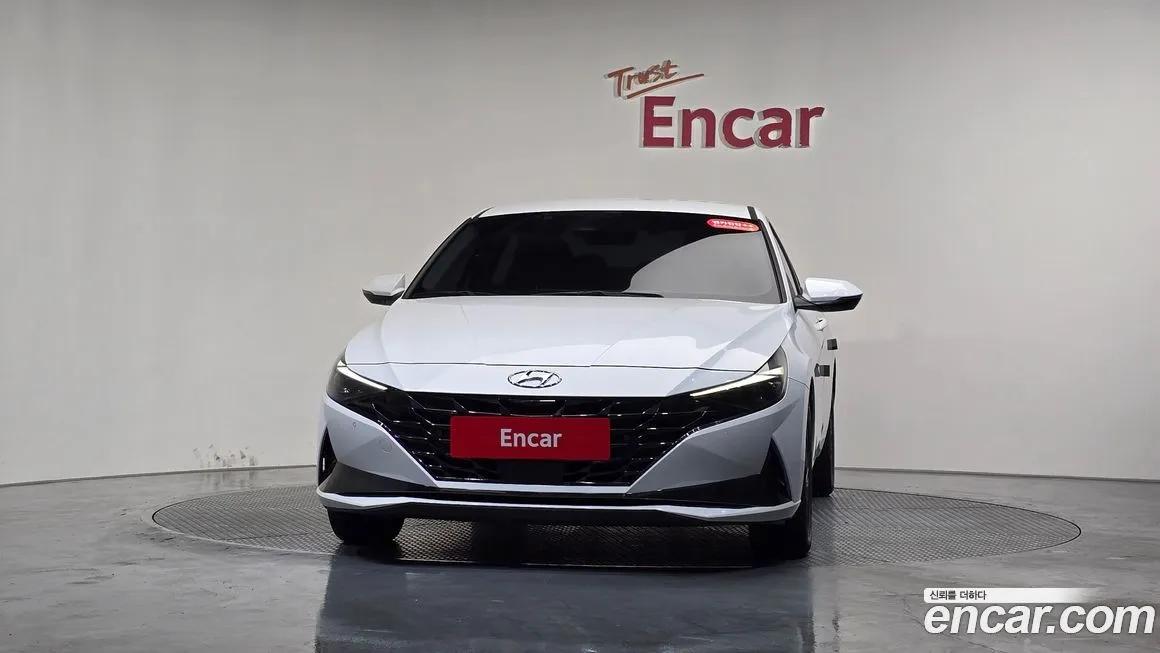 Hyundai AVANTE 2021 из KR, фото 2