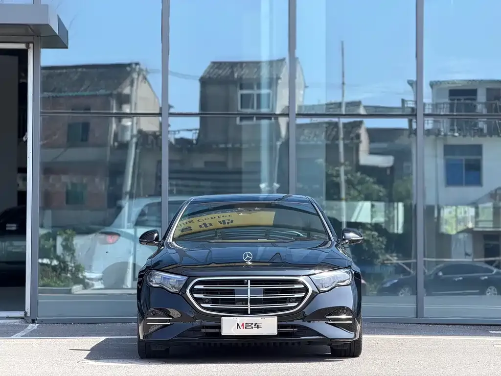 Mercedes-Benz E-Class 2024 из CN, фото 10