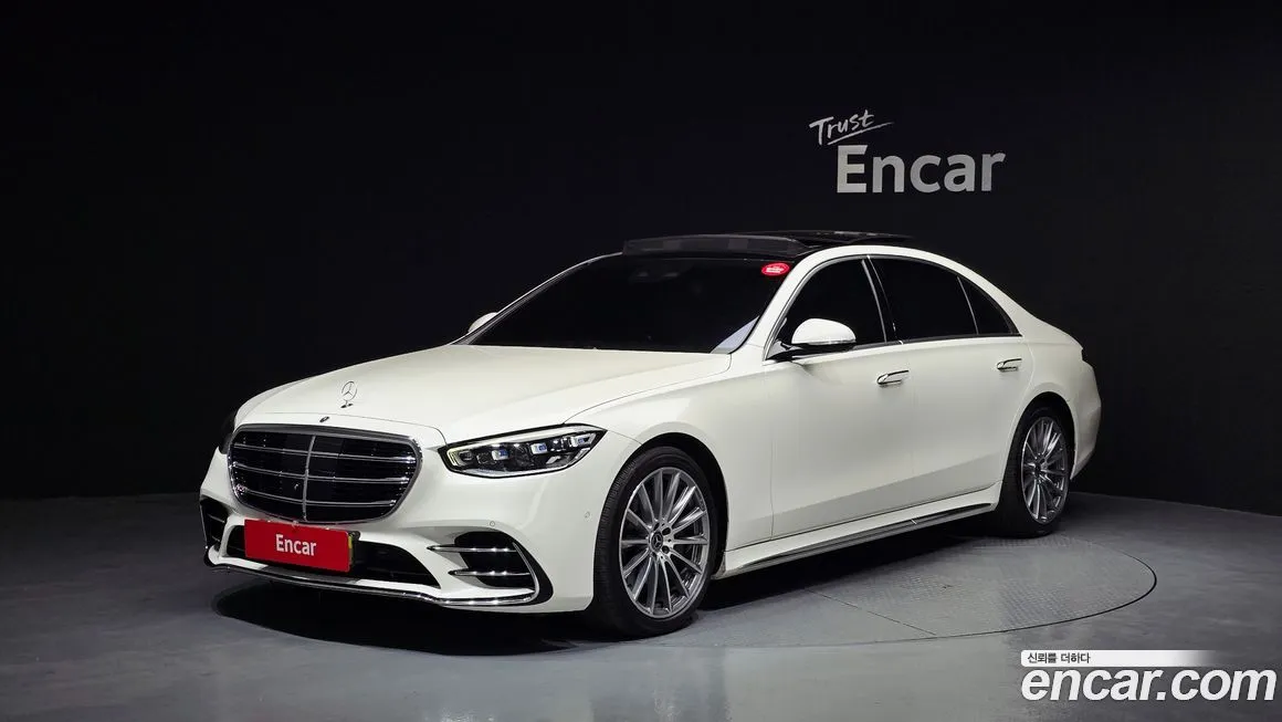 Mercedes-Benz S-Class — фото 1