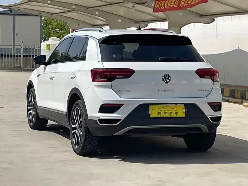 Volkswagen T-Roc 2023 из CN, фото 4