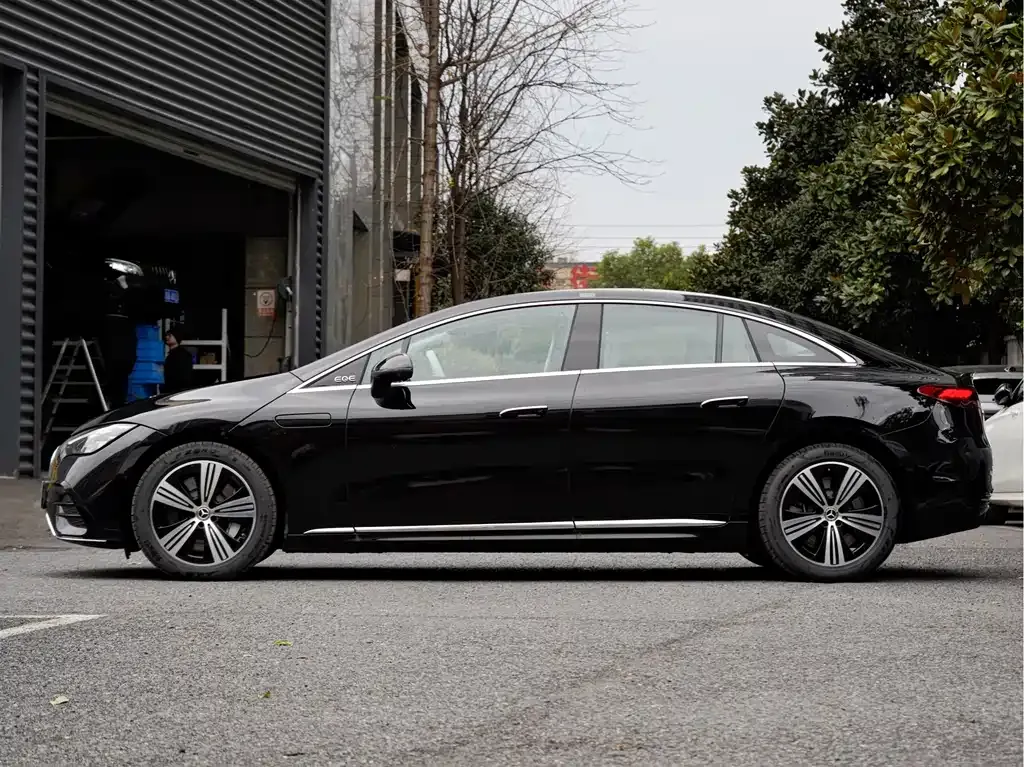 Mercedes-Benz EQE 2026 из CN, фото 4