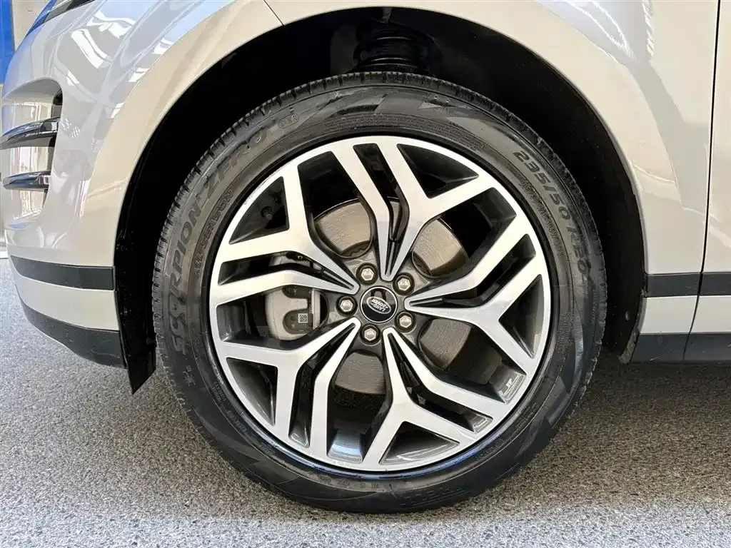 Land Rover Evoque 2023 из CN, фото 10