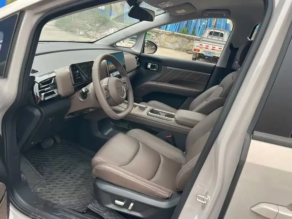 Wuling Starlight 730 New Energy 2025 из CN, фото 6