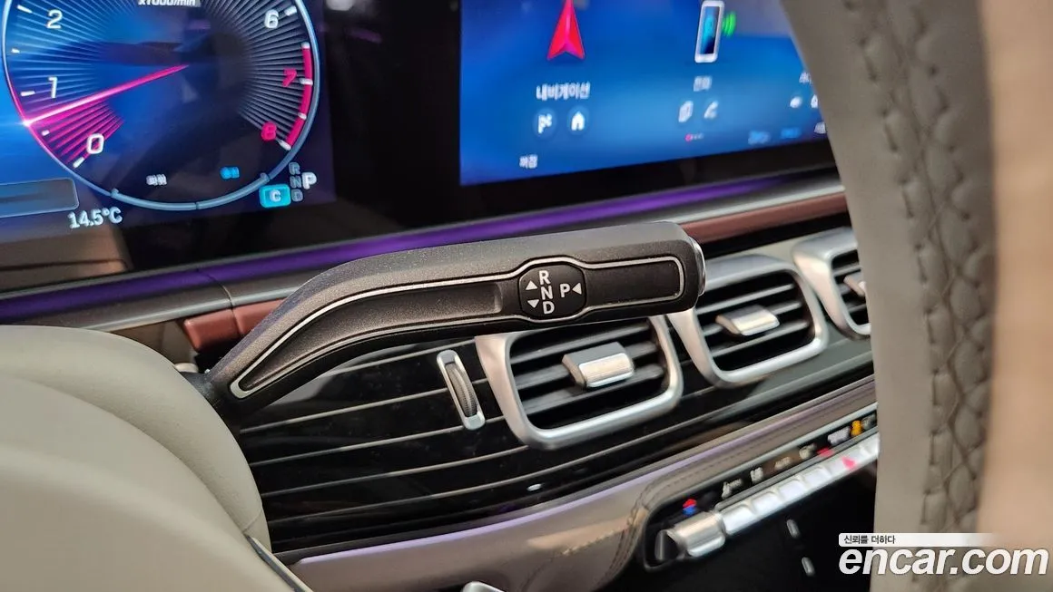 Mercedes-Benz GLS-Class 2024 из KR, фото 9