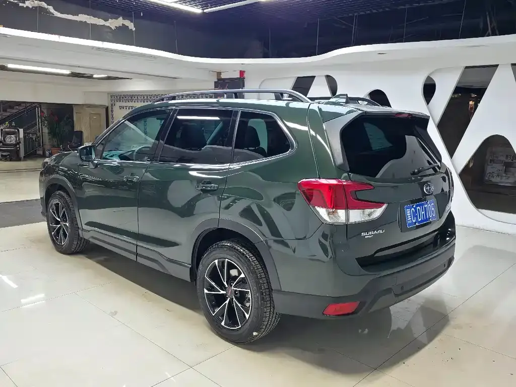 Subaru Forester 2021 из CN, фото 5