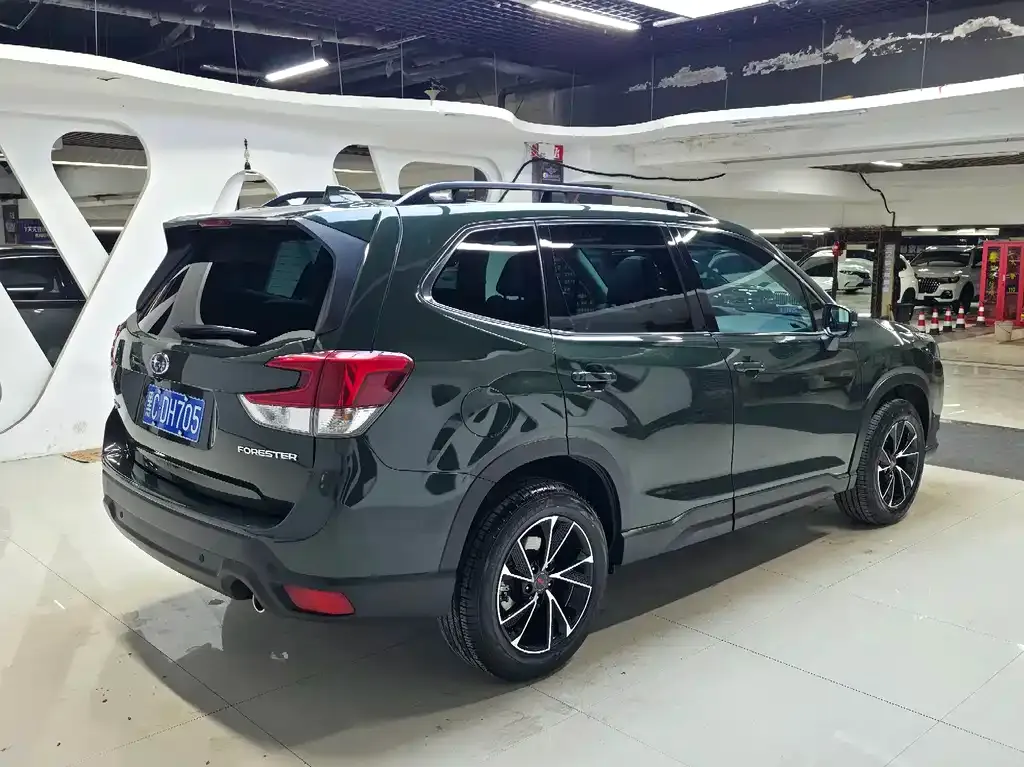 Subaru Forester 2021 из CN, фото 6