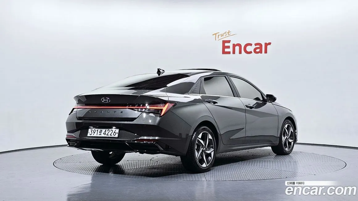 Hyundai AVANTE 2021 из KR, фото 3