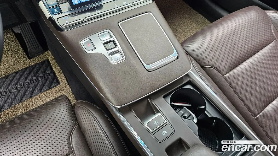 Hyundai Grandeur — фото 10
