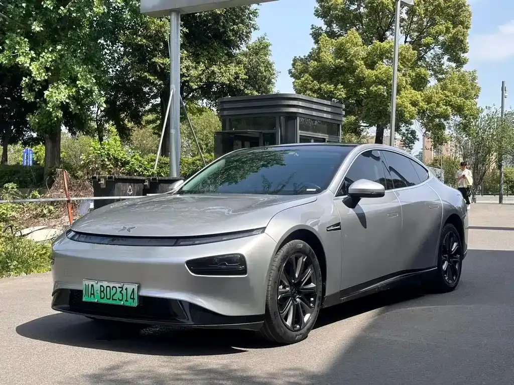 XPeng P7