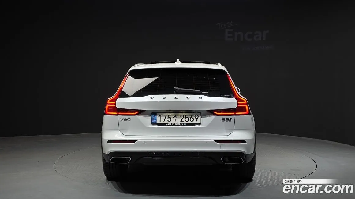Volvo V60 2021 из KR, фото 4