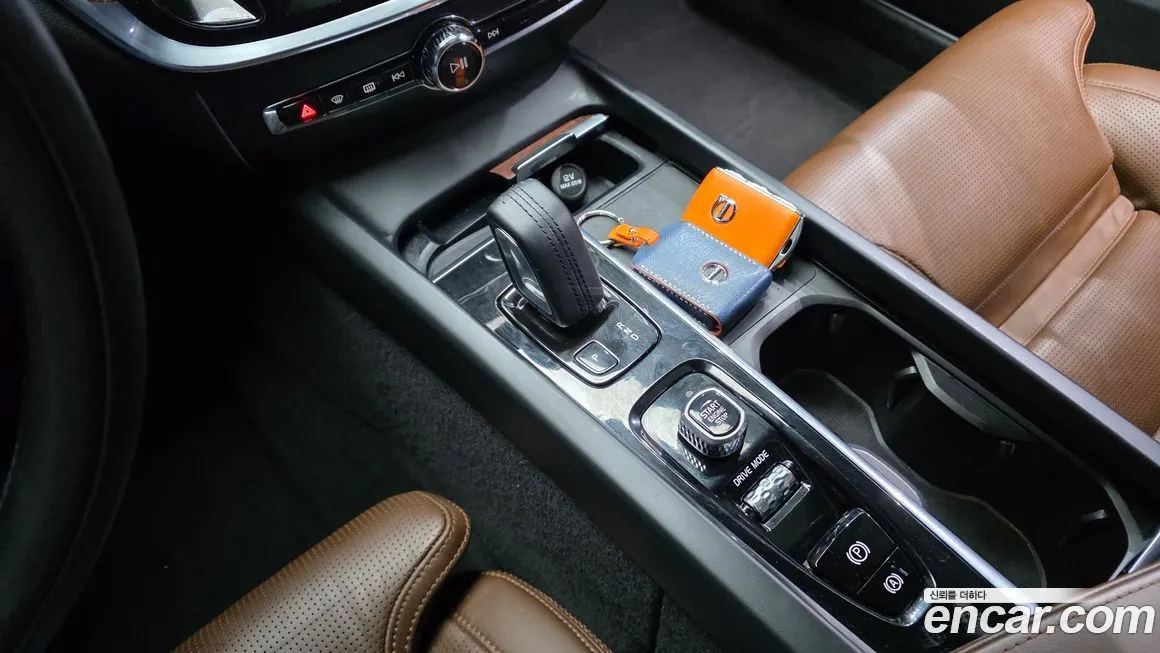 Volvo V60 2021 из KR, фото 8