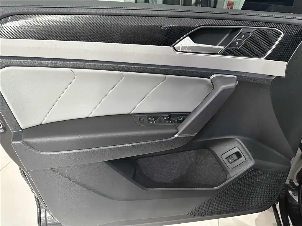 Volkswagen Tayron 2024 из CN, фото 4