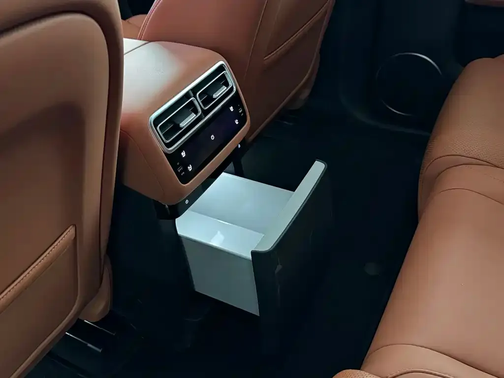 Li Auto L6 2025 из CN, фото 2